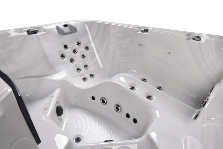 Гидромассажный спа бассейн NordicSpa Loki (Локи)